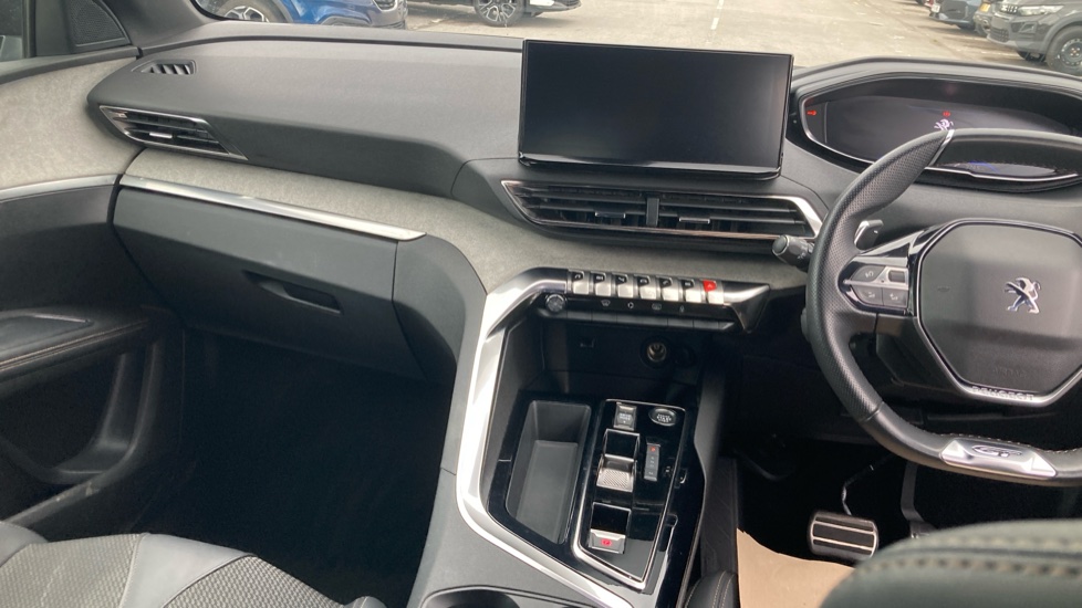 Peugeot 5008 1.2 PureTech GT 5dr EAT8 Petrol Estate - Image 14