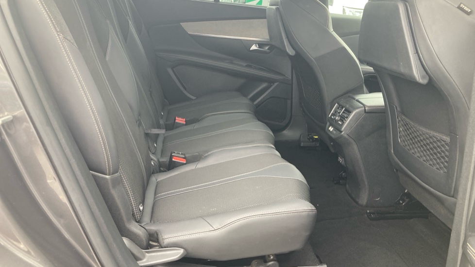 Peugeot 5008 1.2 PureTech GT 5dr EAT8 Petrol Estate - Image 16