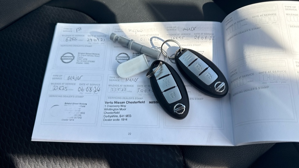 Nissan Qashqai 1.7 dCi Tekna 5dr Diesel Hatchback - Image 19
