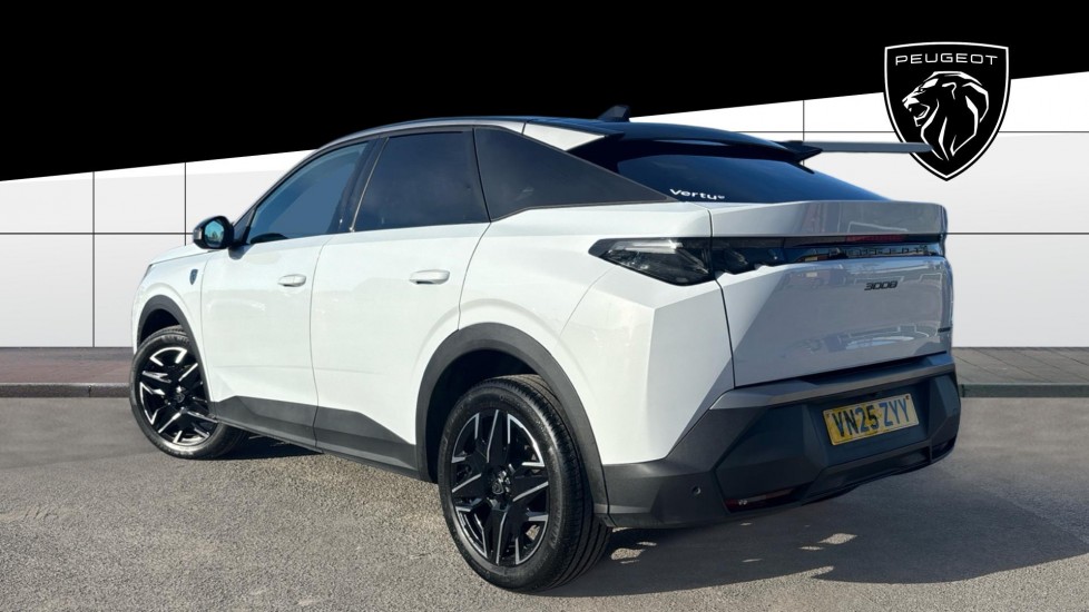 Peugeot 3008 1.2 Hybrid 136 GT 5dr e-DSC6 Petrol Estate - Image 2
