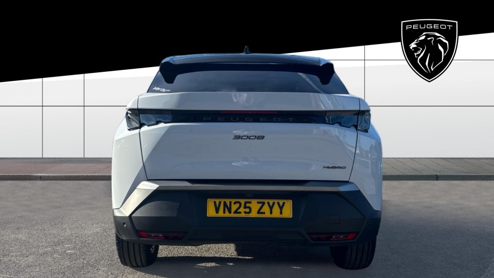 Peugeot 3008 1.2 Hybrid 136 GT 5dr e-DSC6 Petrol Estate - Image 6