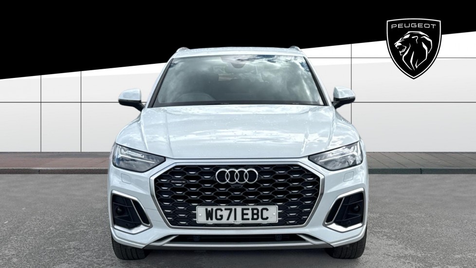 Audi Q5 45 TFSI Quattro S Line 5dr S Tronic Petrol Estate - Image 3
