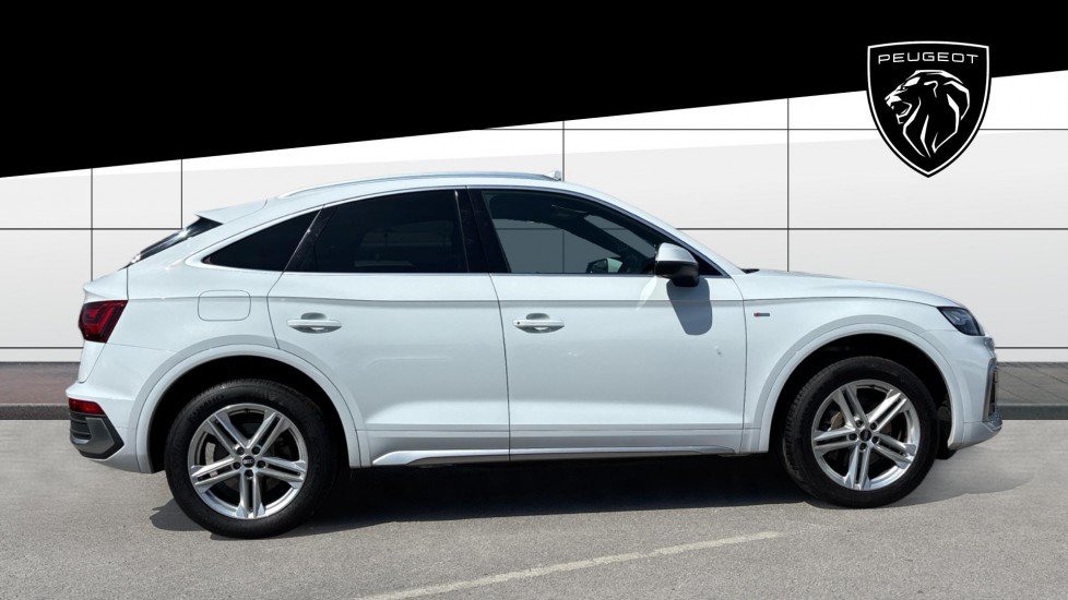 Audi Q5 45 TFSI Quattro S Line 5dr S Tronic Petrol Estate - Image 5
