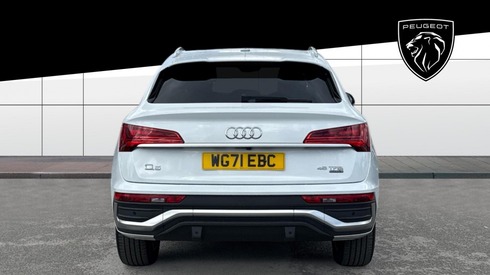 Audi Q5 45 TFSI Quattro S Line 5dr S Tronic Petrol Estate - Image 6