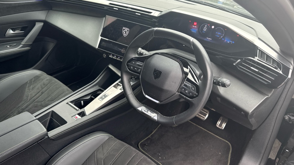 Peugeot 308 115kW GT 54kWh 5dr Auto Electric Hatchback - Image 11