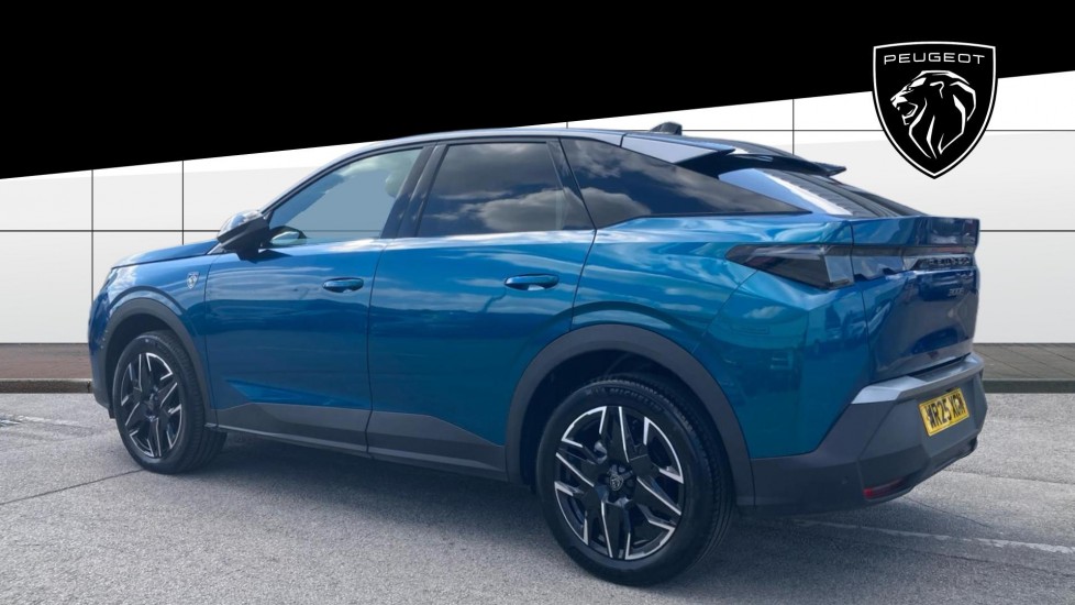 Peugeot 3008 1.2 Hybrid 136 GT 5dr e-DSC6 Petrol Estate - Image 2