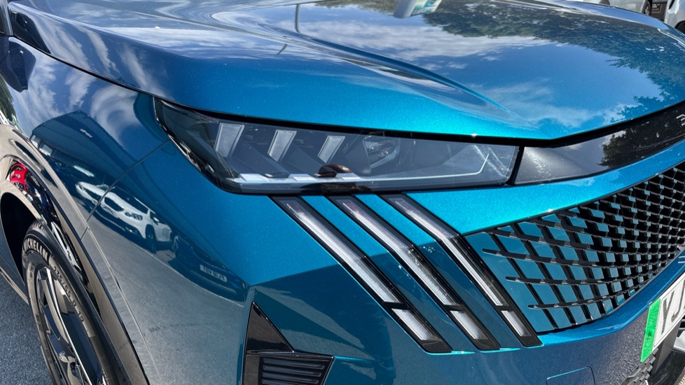 Peugeot 3008 157kW GT 73kWh 5dr Auto Electric Estate - Image 26