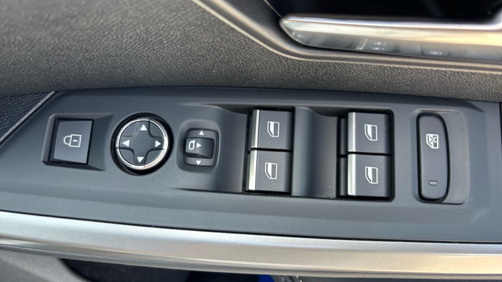 Peugeot 3008 157kW GT 73kWh 5dr Auto Electric Estate - Image 30