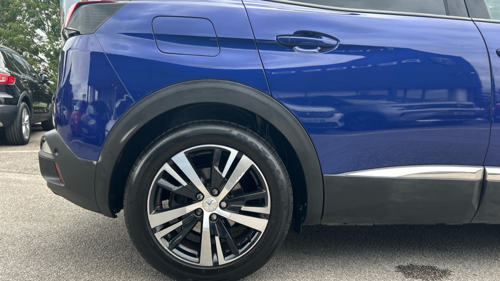 Peugeot 3008 1.5 BlueHDi Allure 5dr EAT8 Diesel Estate - Image 7