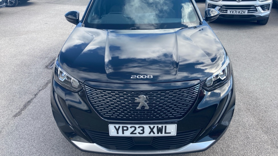 Peugeot 2008 1.2 PureTech Allure Premium+ 5dr Petrol Estate - Image 8