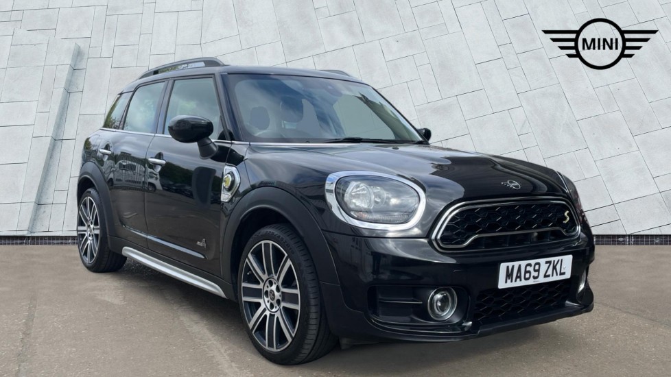 2019 MINI COUNTRYMAN