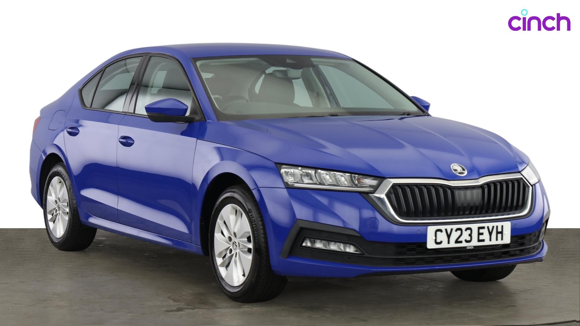 Skoda Octavia listing photo