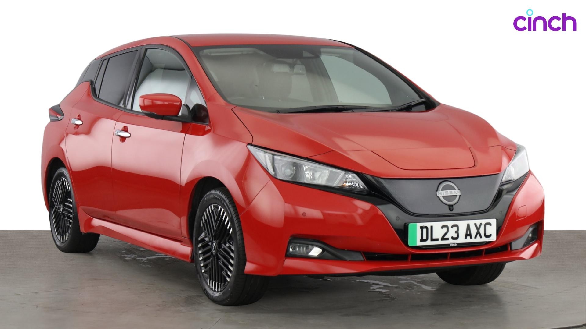 Nissan Leaf listing photo