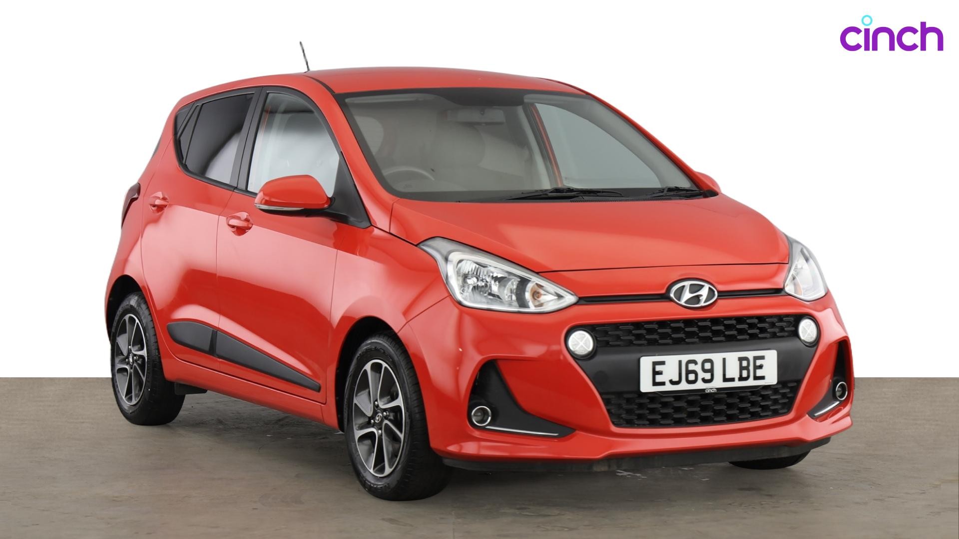 Hyundai i10 listing photo