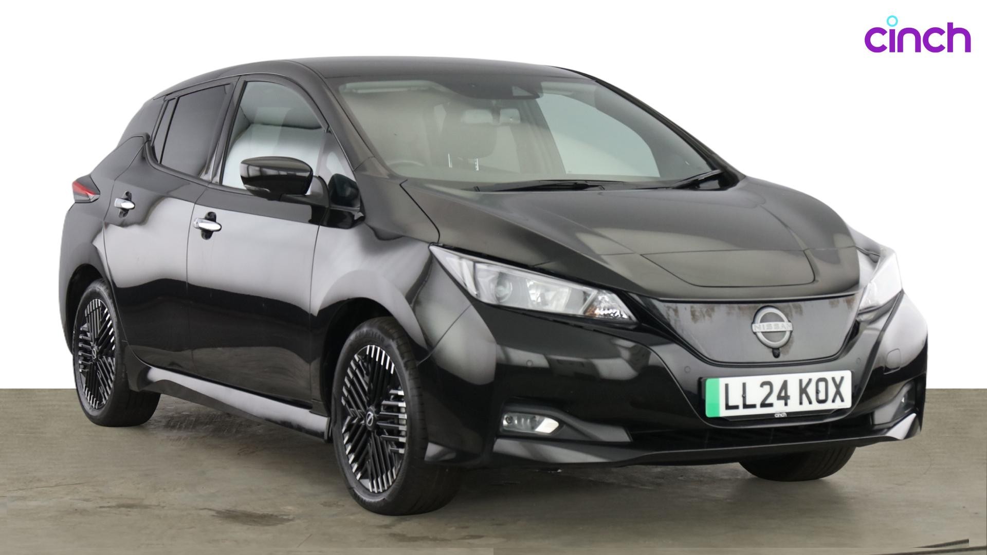 Nissan Leaf listing photo
