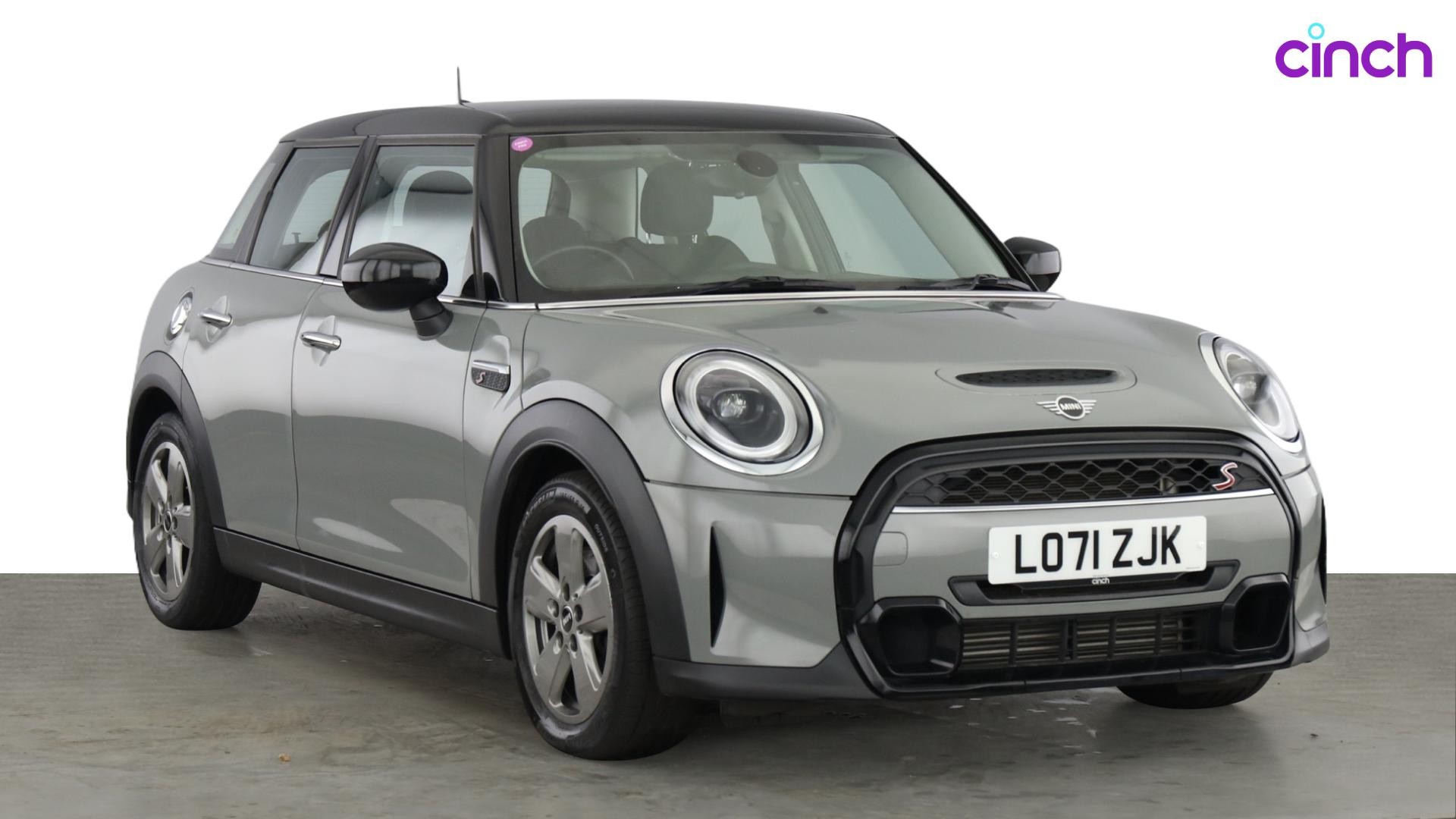 MINI Hatchback listing photo