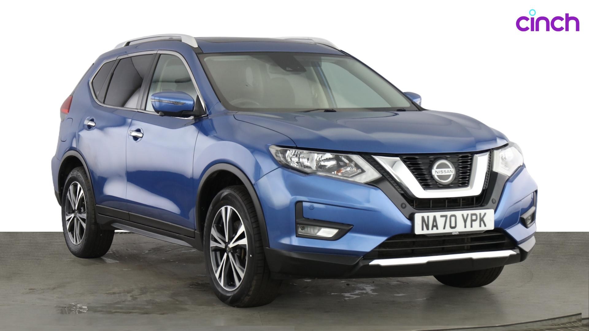 Nissan X-TRAIL listing photo