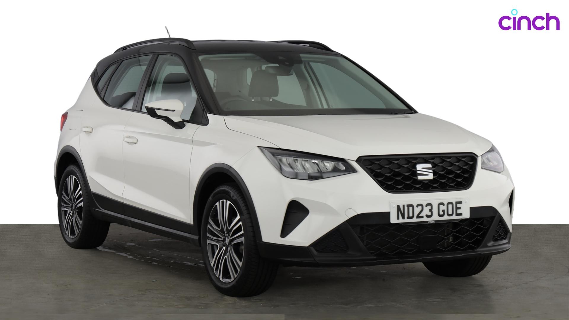 SEAT Arona listing photo