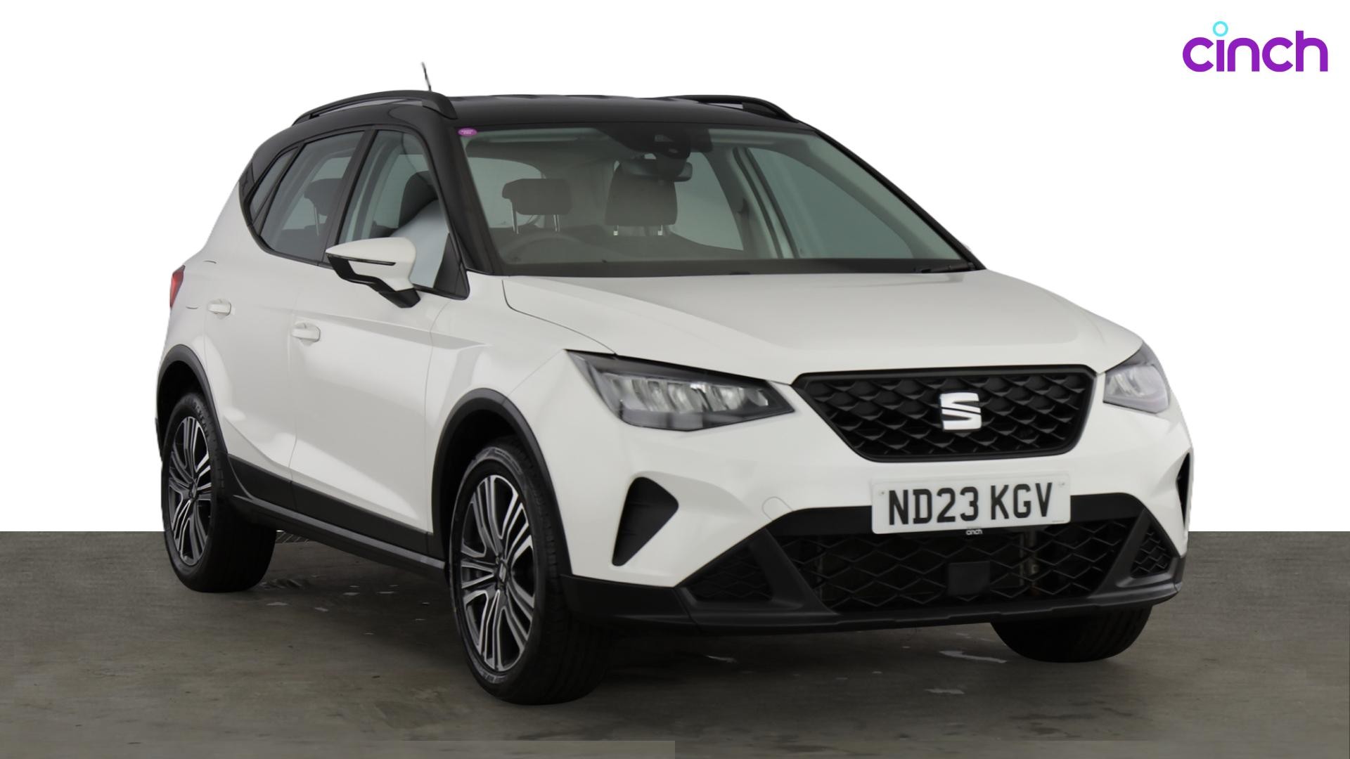 SEAT Arona listing photo