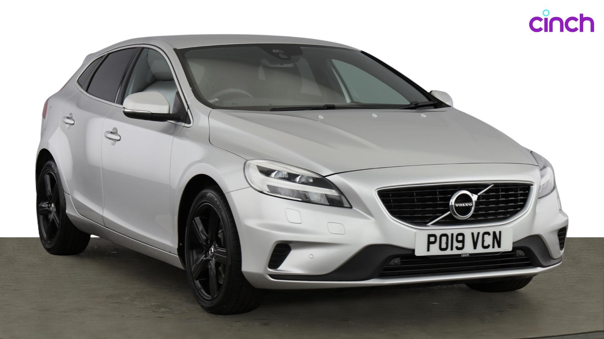 Volvo V40 listing photo
