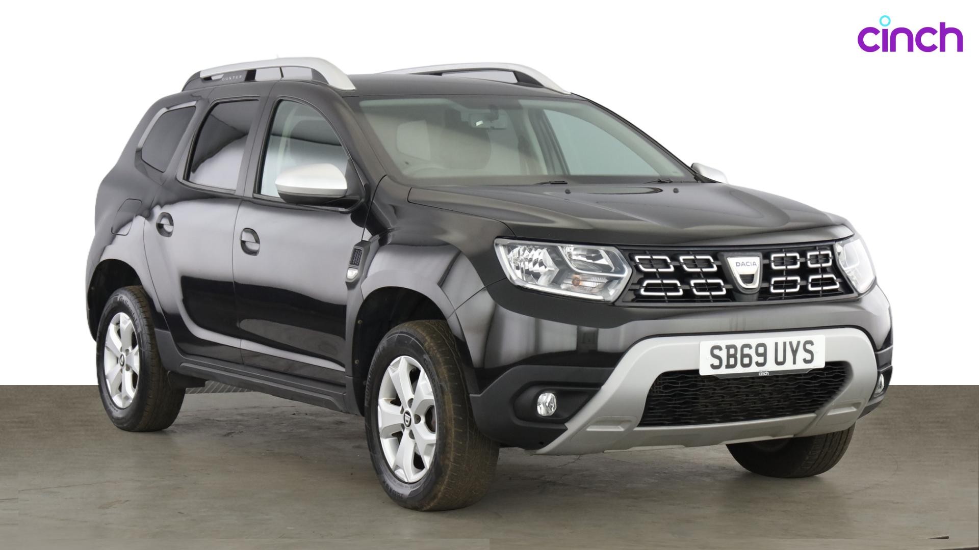 Dacia Duster listing photo