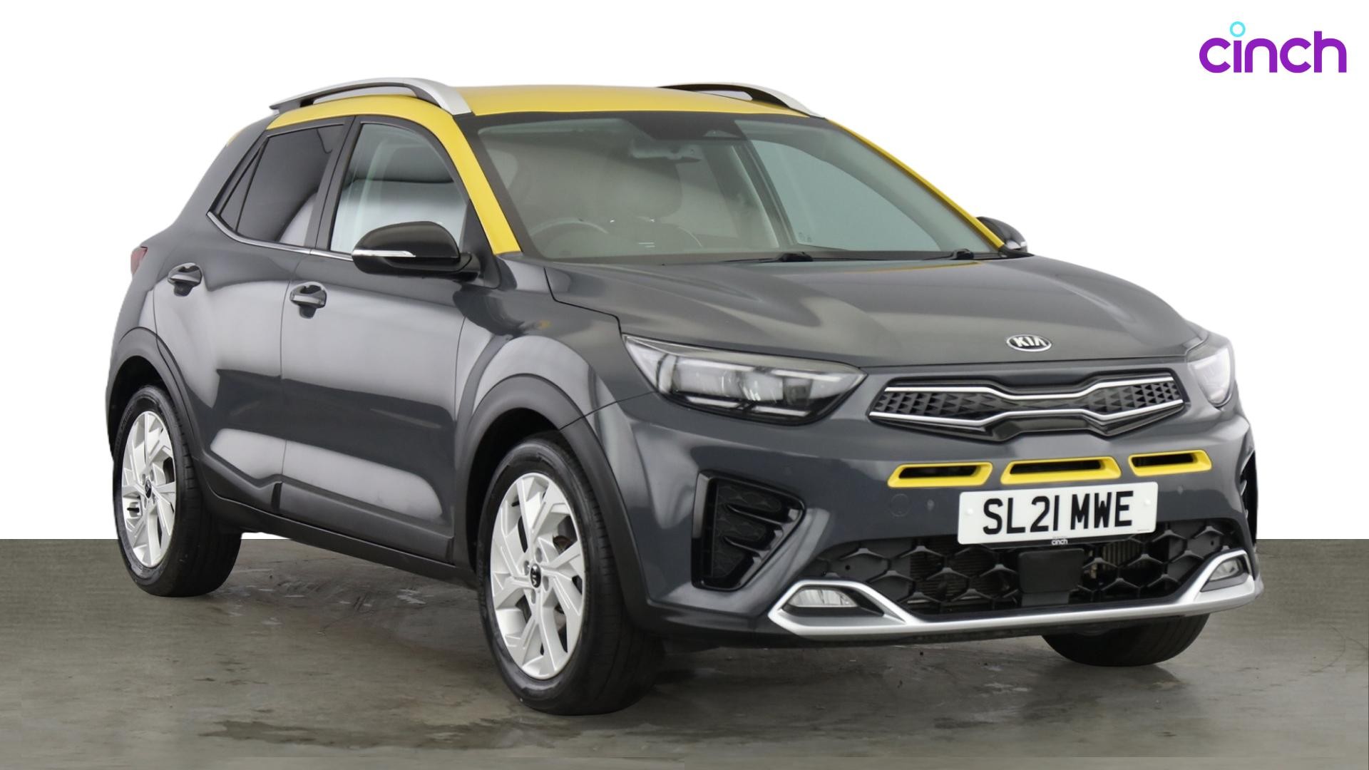 Kia Stonic listing photo