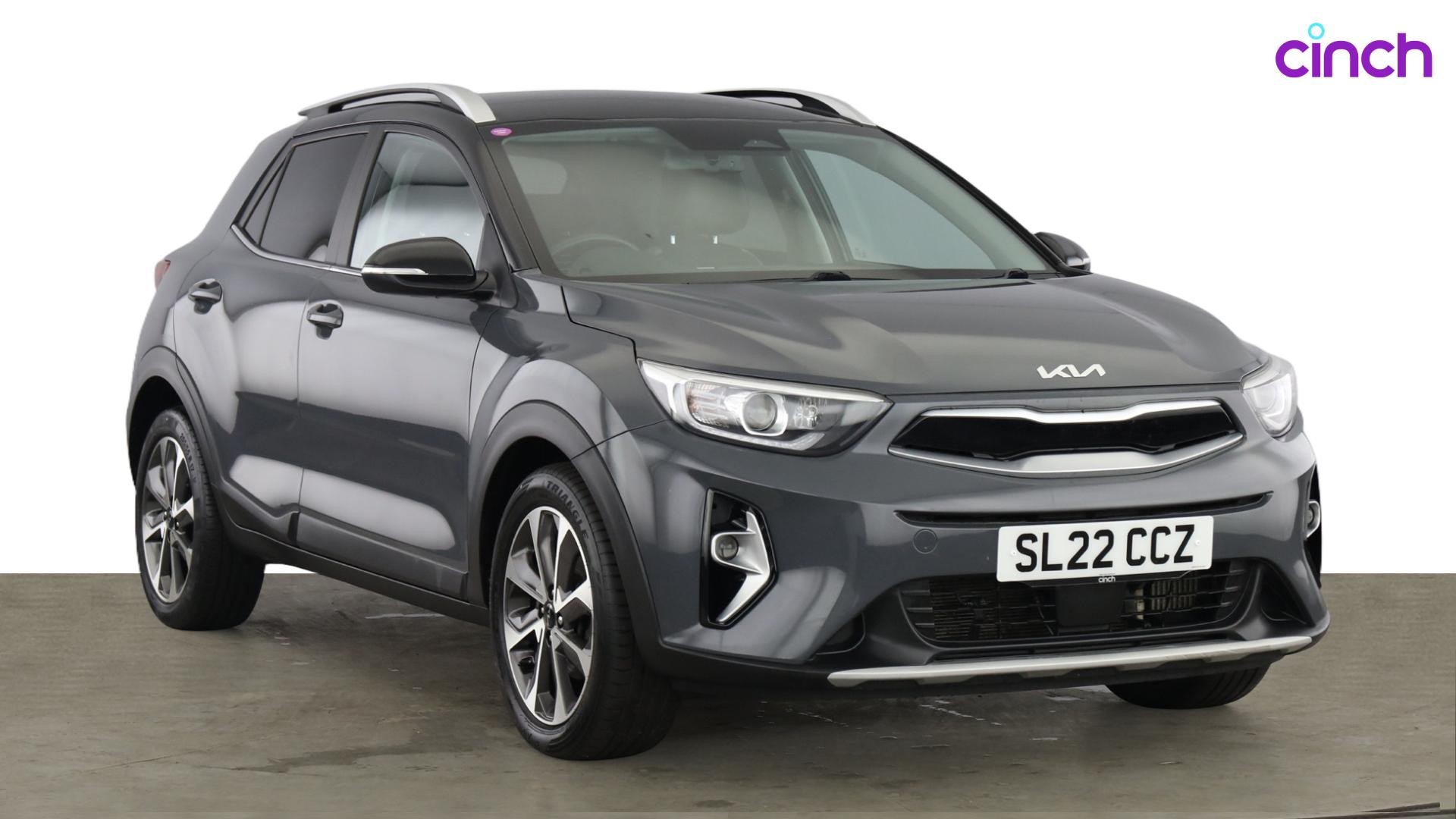 Kia Stonic listing photo