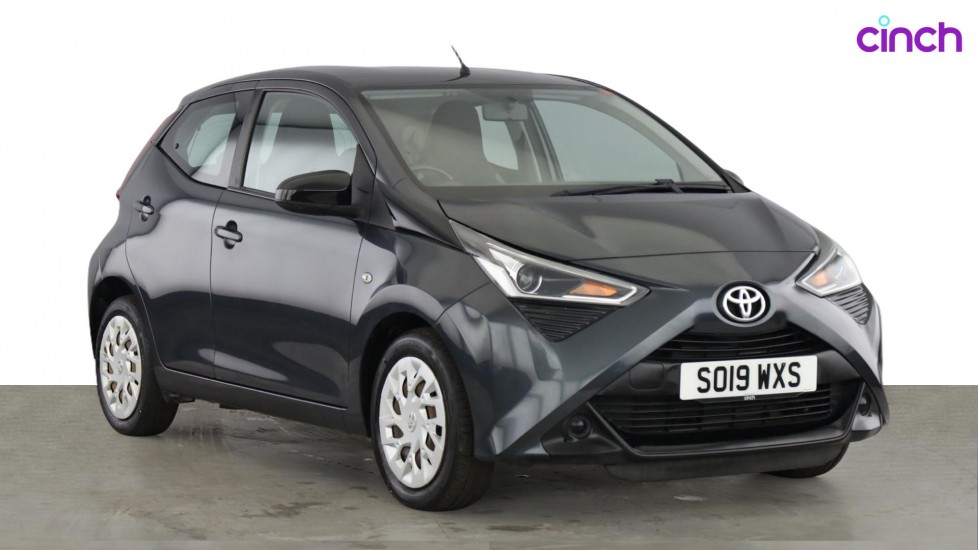 Toyota Aygo 1.0 VVT-i X-Play 5dr - 2019 | 44,327 miles | Petrol | Manual