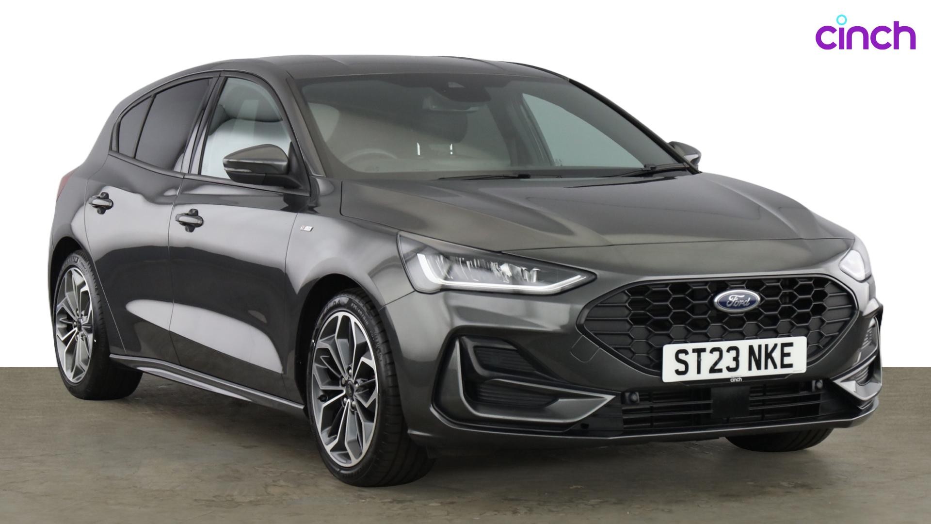 Ford Focus listing photo