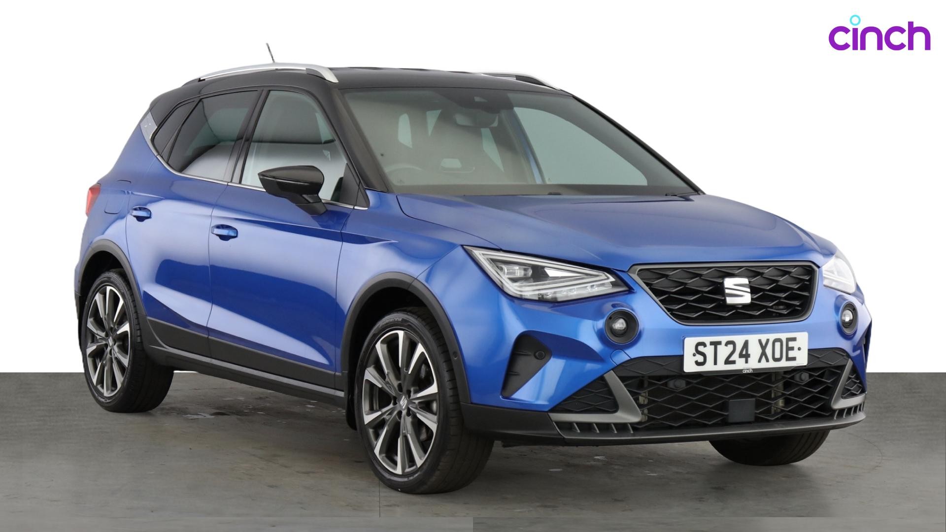 SEAT Arona listing photo