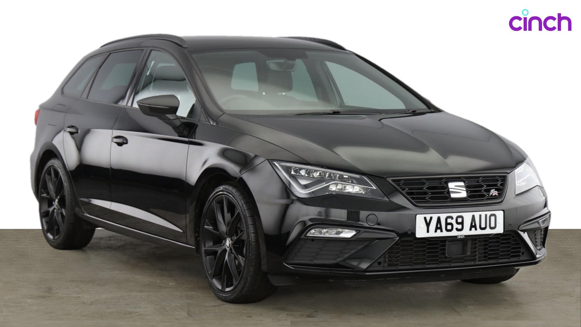 SEAT Leon listing photo