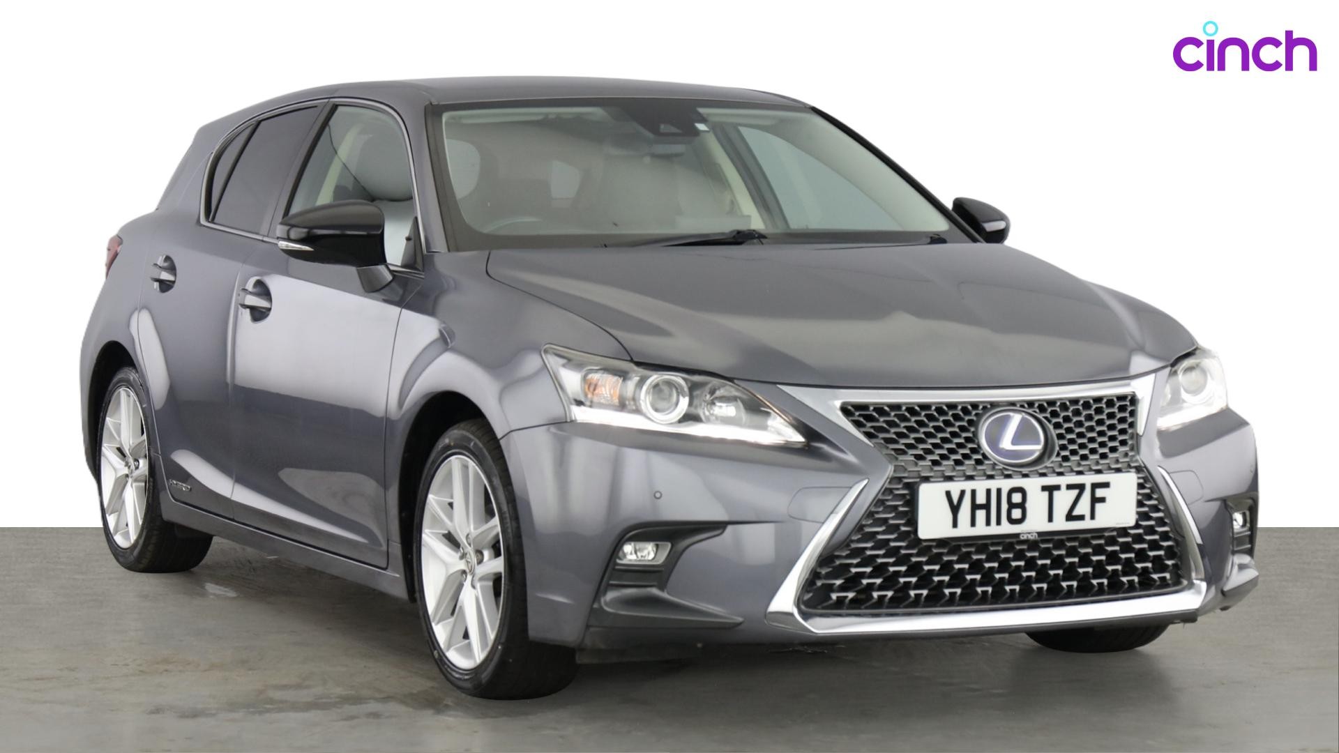 Lexus Ct listing photo