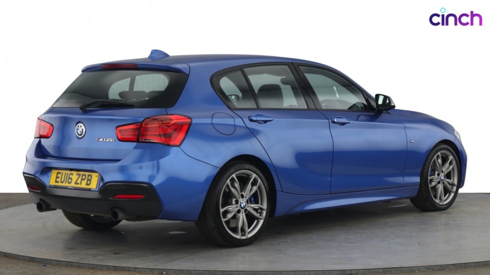 Used 2015 BLUE BMW 1 Series M135i 5dr Step Auto, 57,746 miles - cinch 