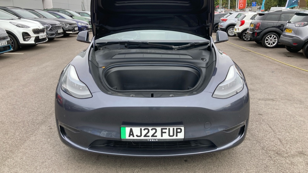 Tesla Model Y Long Range AWD 5dr Auto Electric Hatchback - Image 8