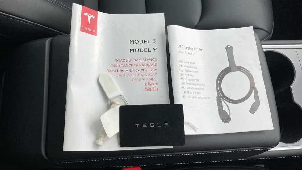 Tesla Model Y Long Range AWD 5dr Auto Electric Hatchback - Image 19