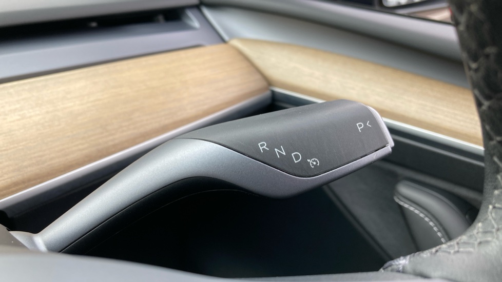 Tesla Model Y Long Range AWD 5dr Auto Electric Hatchback - Image 41