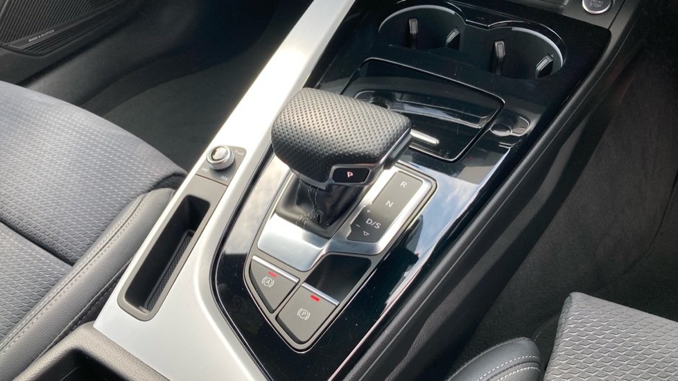 Audi A5 40 TFSI 204 S Line 5dr S Tronic Petrol Hatchback - Image 25