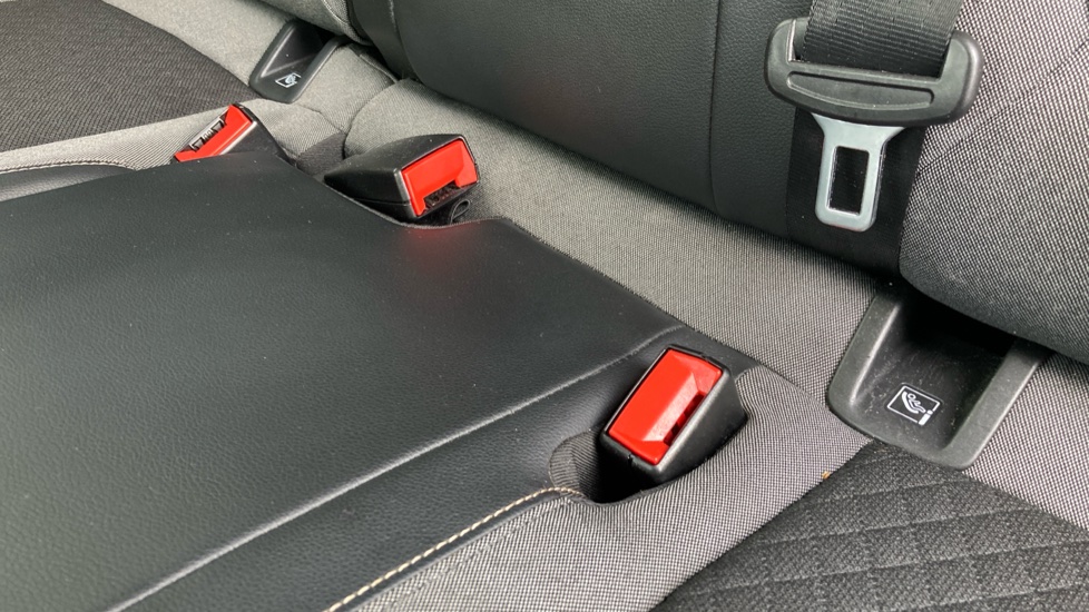 Vauxhall Grandland X 1.2 Turbo Sport Nav 5dr Petrol Hatchback - Image 17