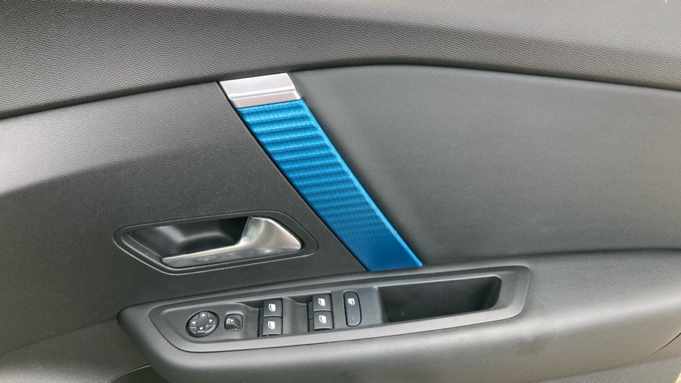 Citroen C4 100kW Shine Plus 50kWh 5dr Auto Electric Hatchback - Image 22