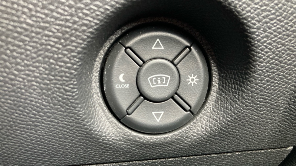 Citroen C4 100kW Shine Plus 50kWh 5dr Auto Electric Hatchback - Image 43