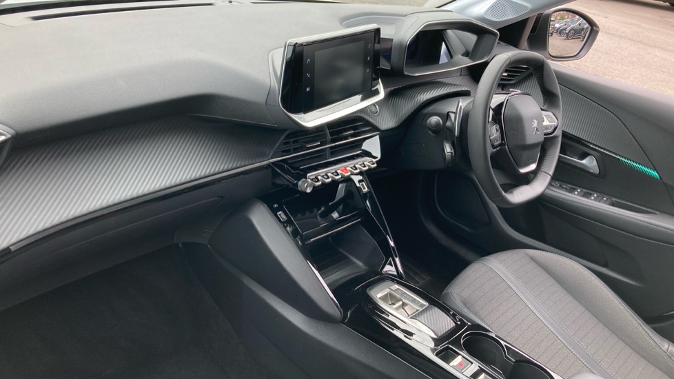 Peugeot 208 1.2 PureTech 100 Allure Premium + 5dr EAT8 Petrol Hatchback - Image 9