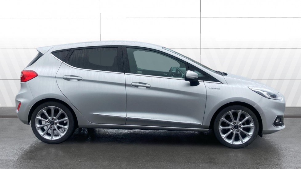 Ford Fiesta 1.0 EcoBoost Hybrid mHEV 125 Vignale Edition 5dr Petrol Hatchback - Image 5