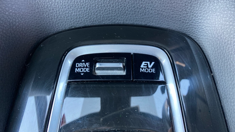 Toyota Corolla 1.8 VVT-i Hybrid Design 5dr CVT Hybrid Hatchback - Image 26