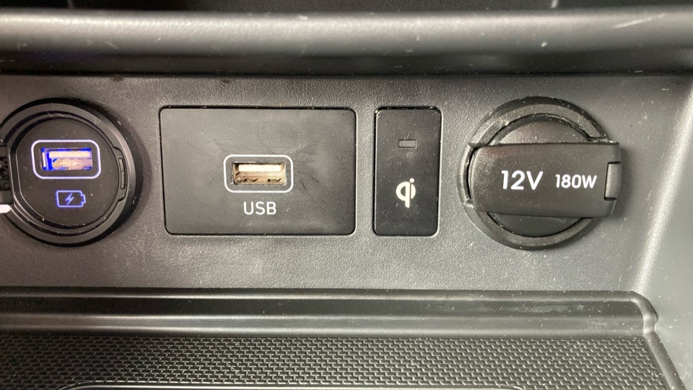 Hyundai KONA 1.6 GDi Hybrid Premium 5dr DCT Hybrid Hatchback - Image 26
