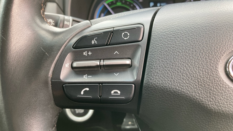 Hyundai KONA 1.6 GDi Hybrid Premium 5dr DCT Hybrid Hatchback - Image 36
