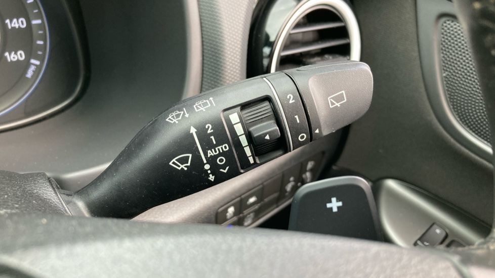 Hyundai KONA 1.6 GDi Hybrid Premium 5dr DCT Hybrid Hatchback - Image 39