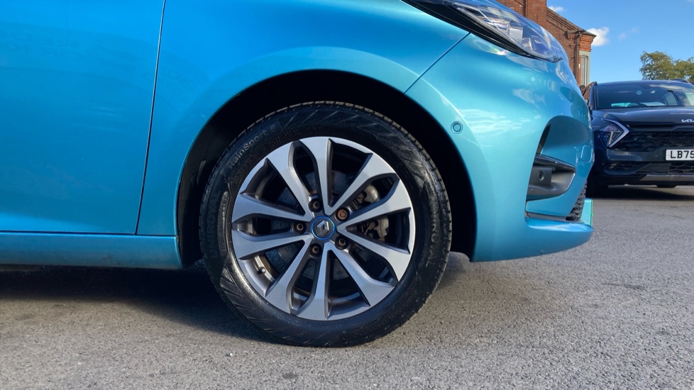 Renault Zoe 100kW i GT Line R135 50kWh 5dr Auto Electric Hatchback - Image 7
