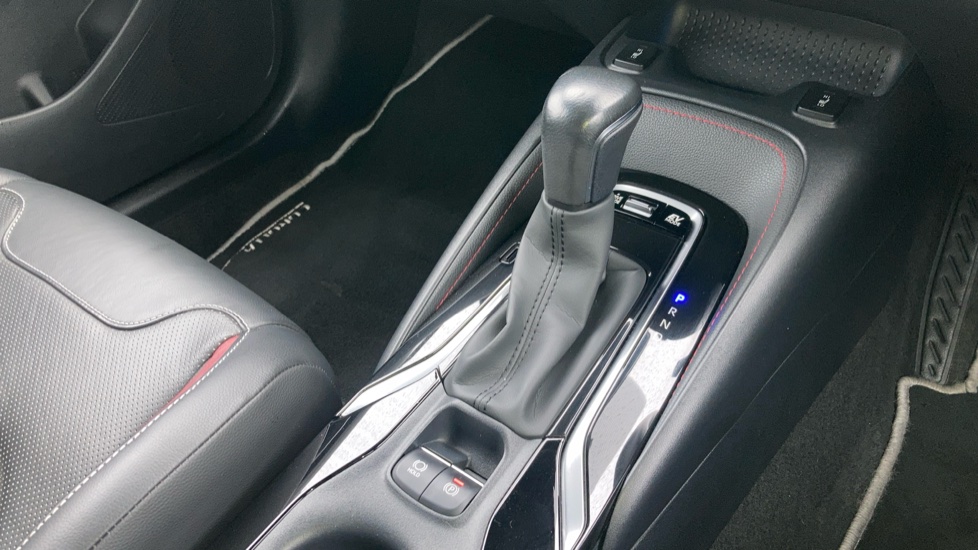 Toyota Corolla 1.8 VVT-i Hybrid Excel 5dr CVT Hybrid Hatchback - Image 25