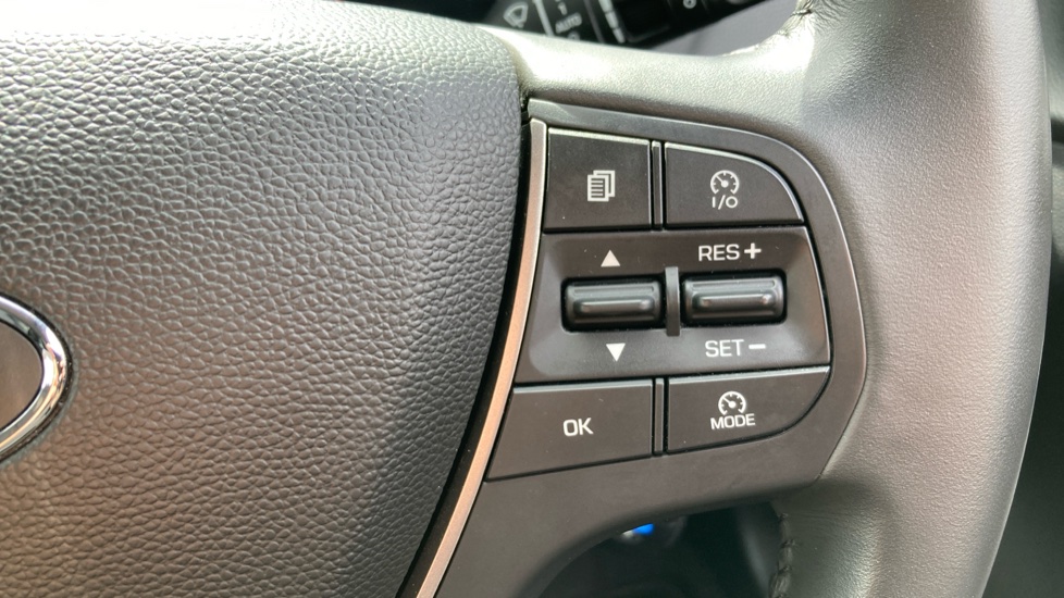 Hyundai i20 1.0 T-GDi Premium Nav 5dr Auto Petrol Hatchback - Image 36