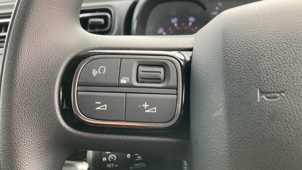 Citroen C3 1.2 PureTech C-Series Edition 5dr Petrol Hatchback - Image 35